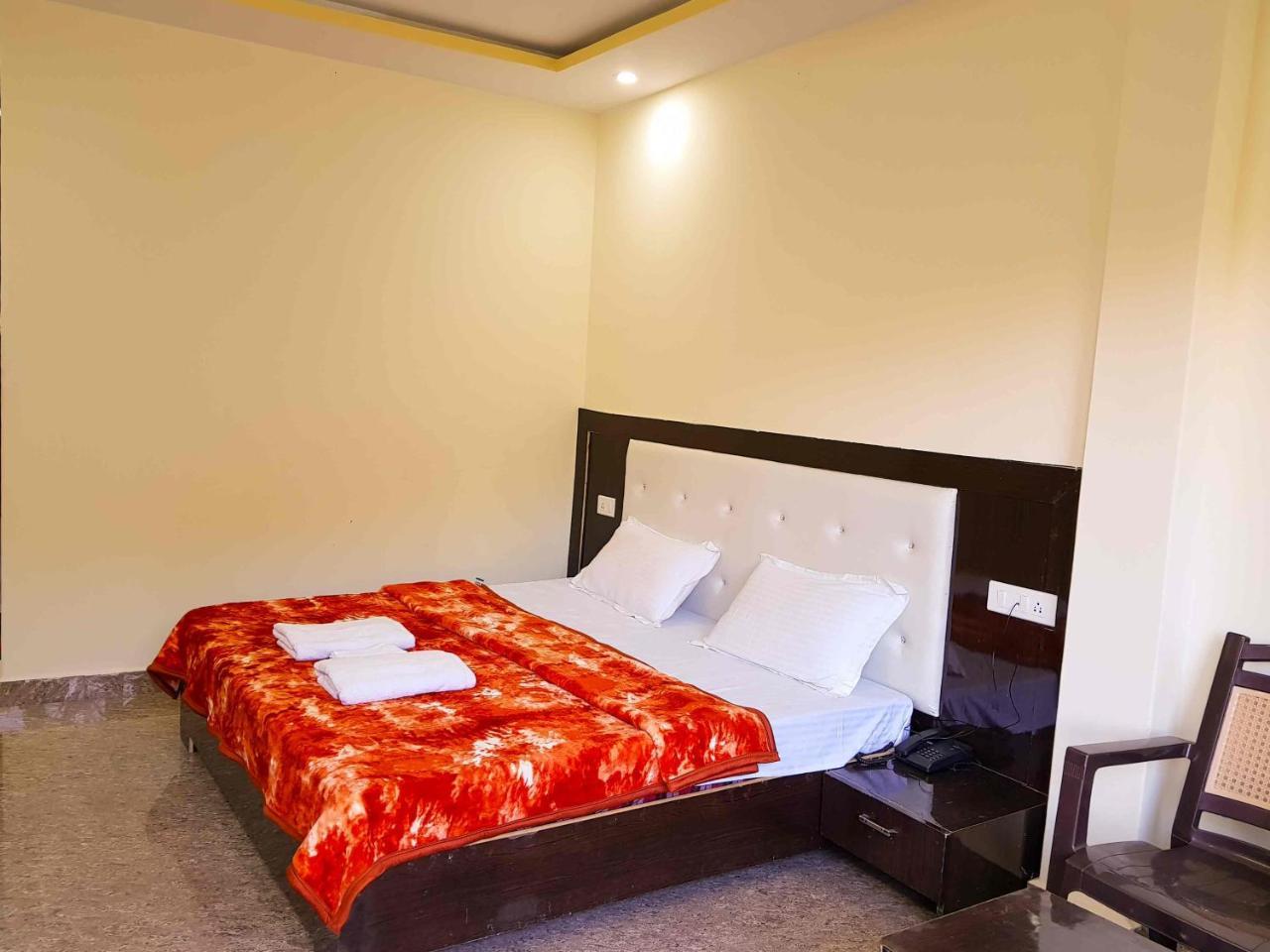Hotel Homely Abode Dalhousie Exterior photo